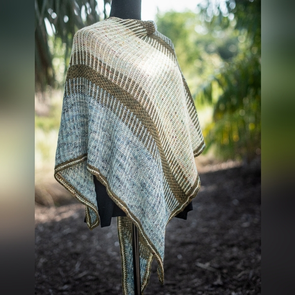 Handcrafted Avantgarde Contemporary Casual Light Wool Blue Brow Yellow Knit Wrap - Picture 12 of 12